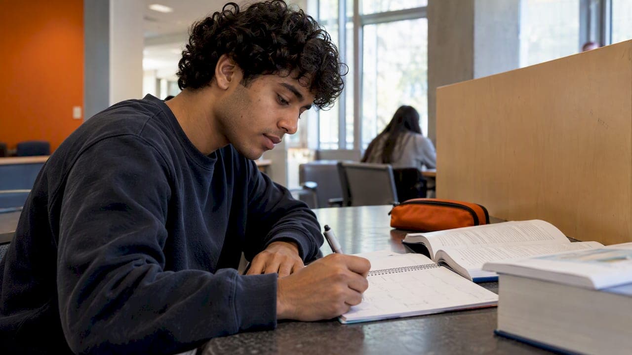 How to Estimate Study Time for Every Course and Deadline